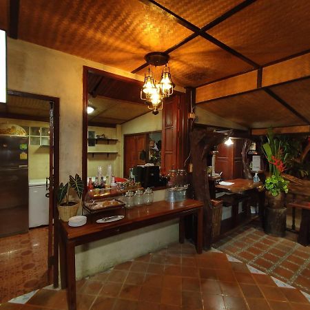 Baansuan Lychee Maeklong Resort Ampawa Amphawa Bagian luar foto
