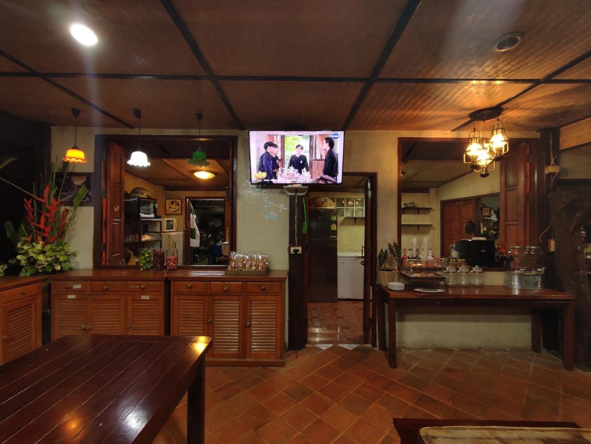 Baansuan Lychee Maeklong Resort Ampawa Amphawa Bagian luar foto